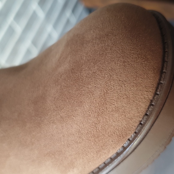 Authentic Warm boots by G by Guess brown size 8 NWT - Picture 13 of 13